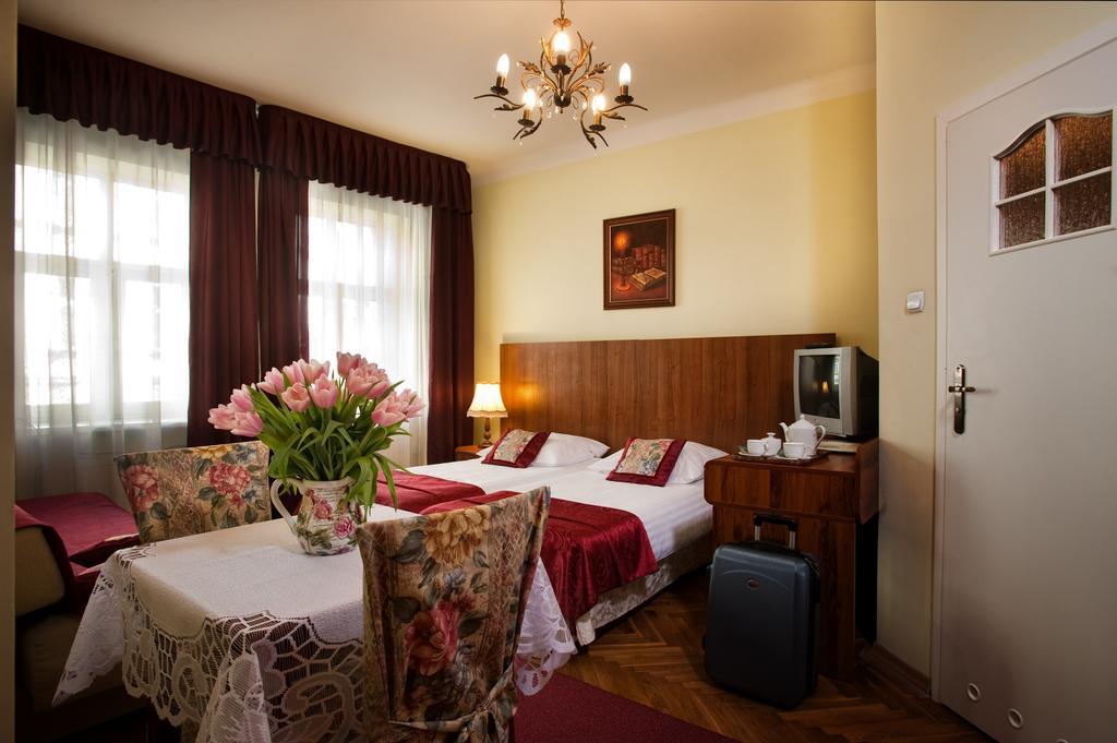 Astor 3* Krakau
